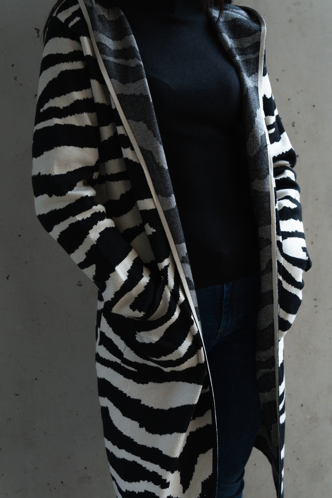 Strickjacke Zebra